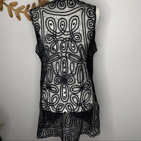 Silk box unique vest large - Picture 1 of 13